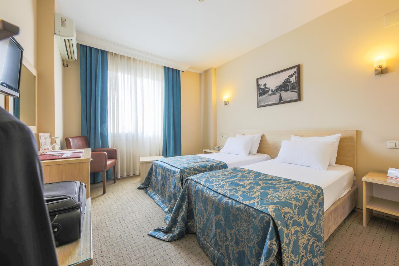 Hostapark Hotel เมร์ซีน ภายนอก รูปภาพ